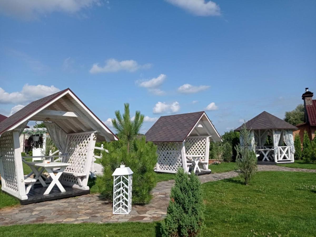 Готельно-Ресторанний Комплекс Прованс Парк Poceaiiv Exterior foto